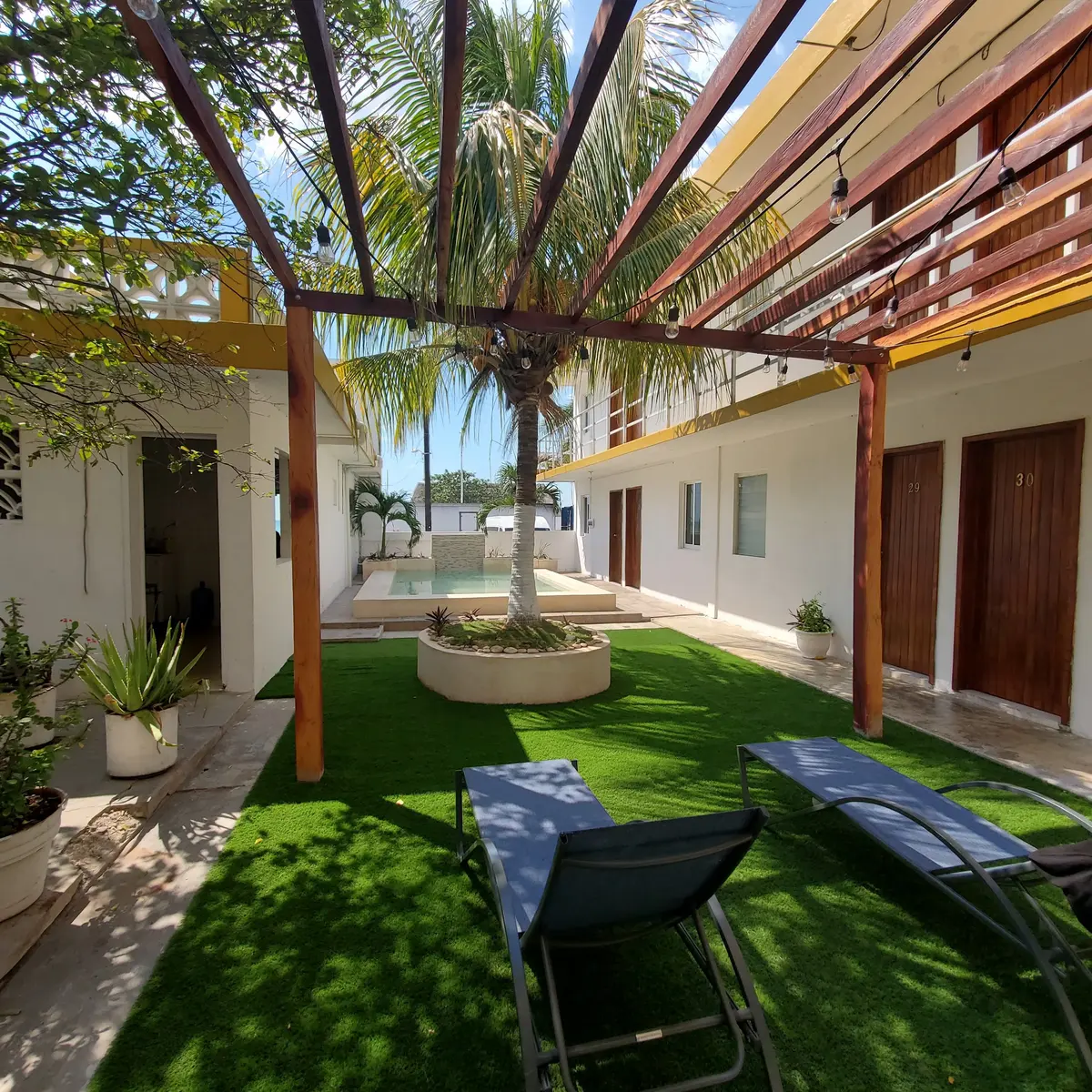 HOTEL VENECIA DE CHAMPOTON