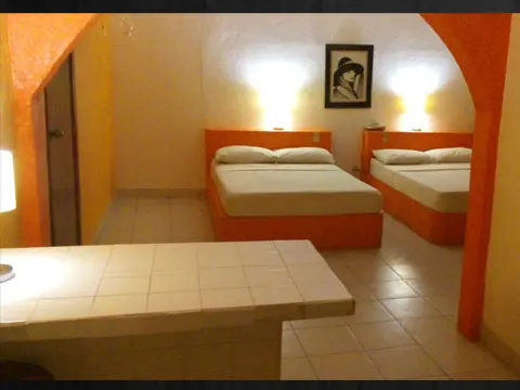 Hotel Leos