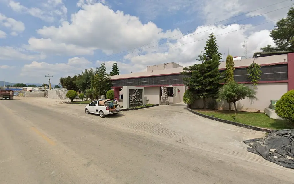Auto Hotel “Los Pinos”