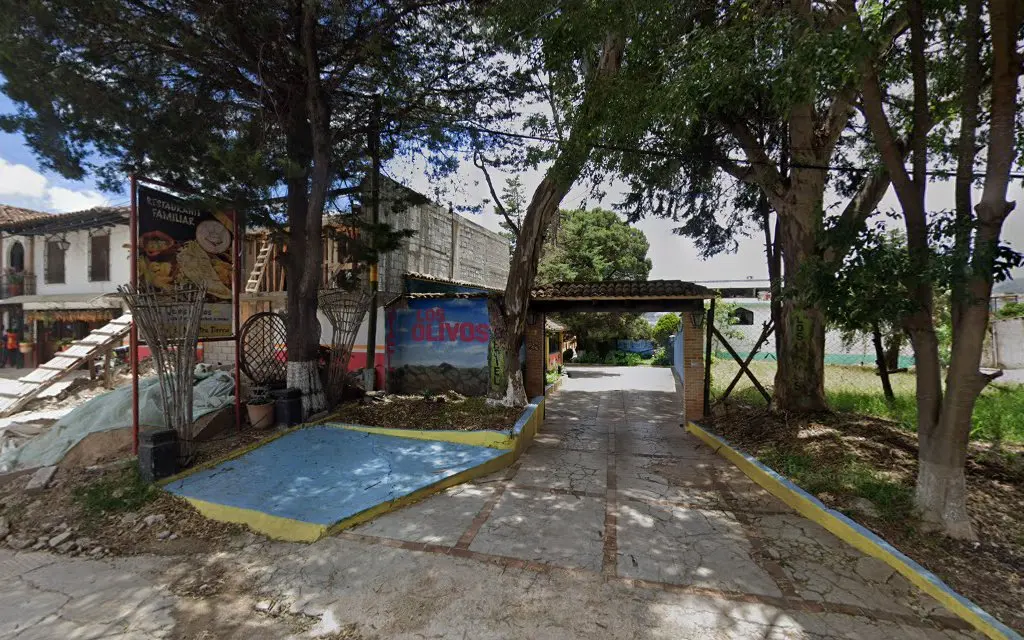Motel "Los Olivos"