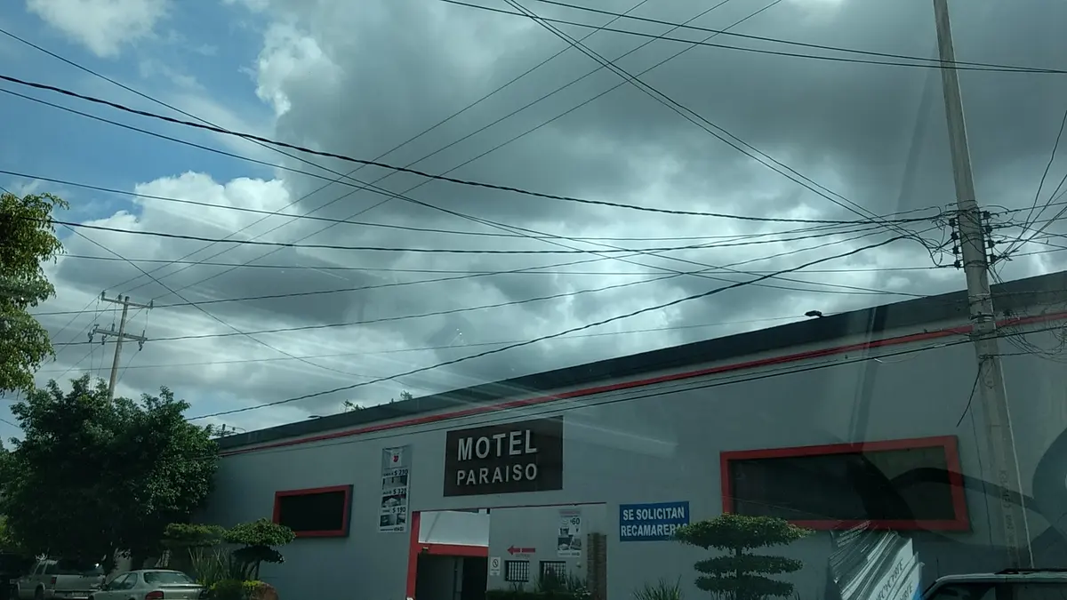 MOTEL PARAISO — foto 5 de 6