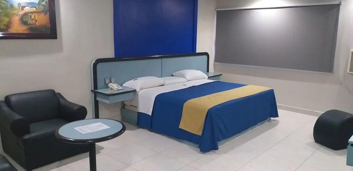 Auto Hotel Niza — foto 2 de 3