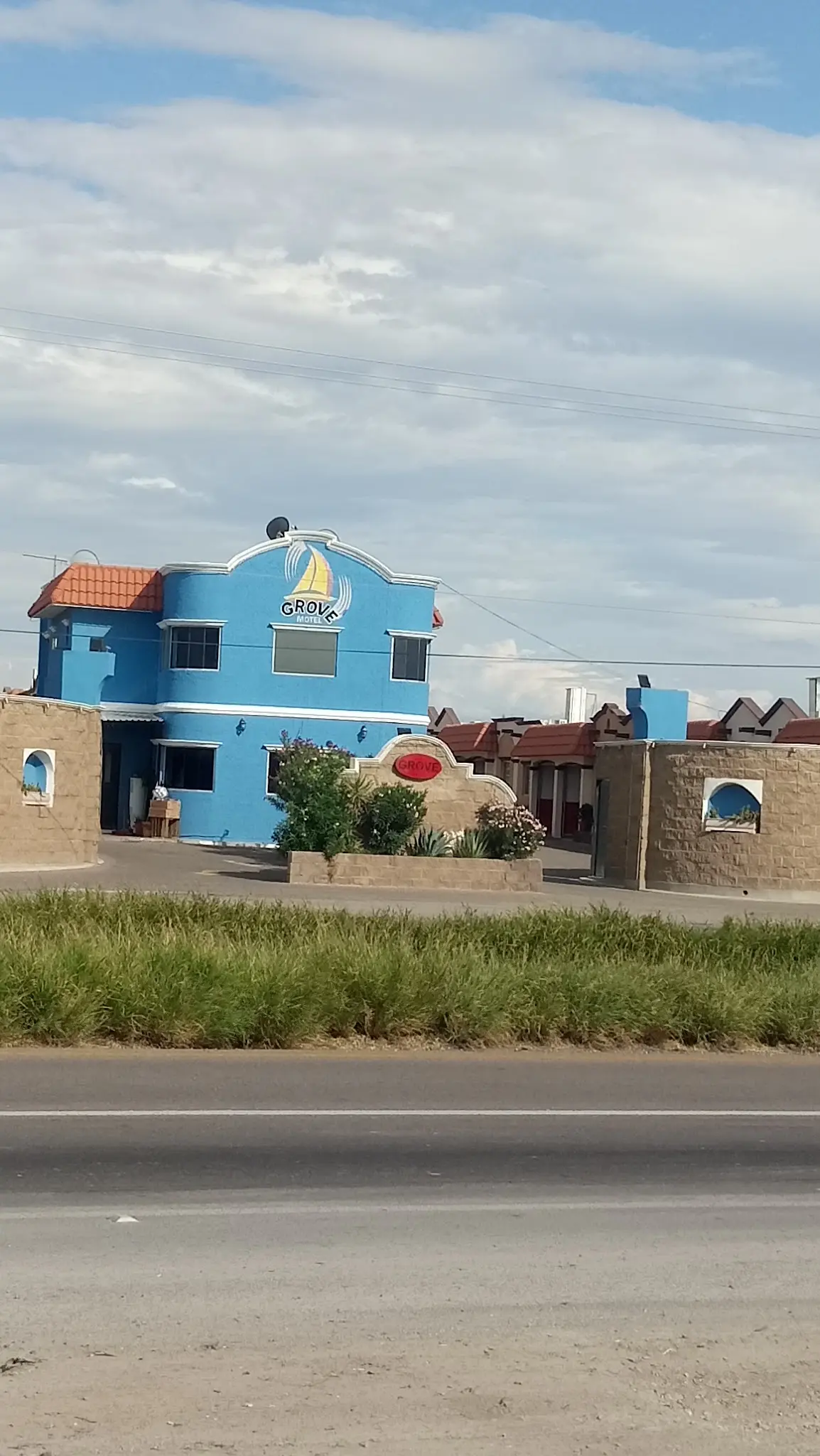 Motel Grove