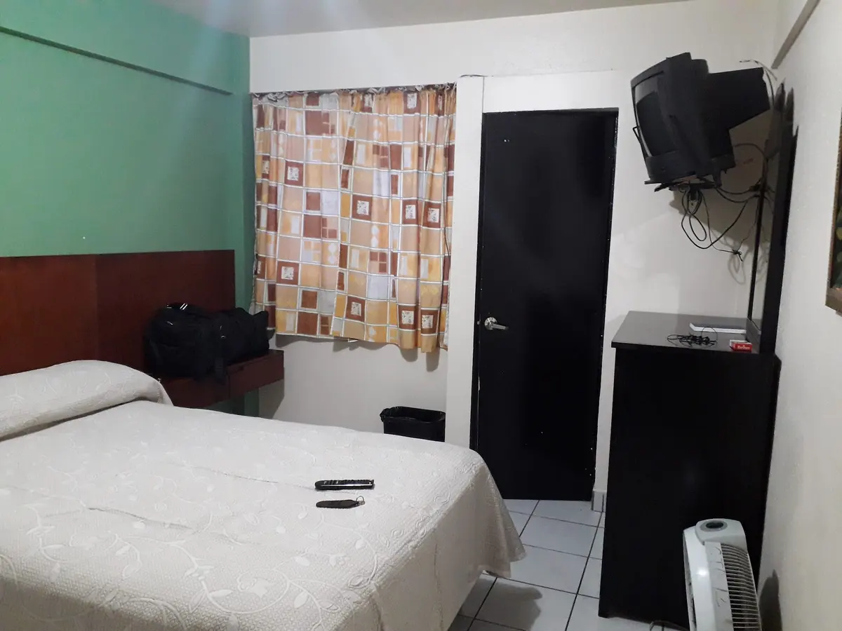 Hotel Chihuahua — foto 2 de 3