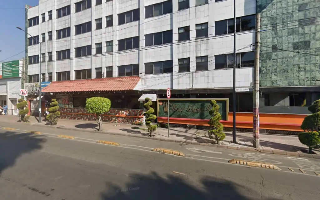 HOTEL CIUDAD REAL — foto 4 de 5