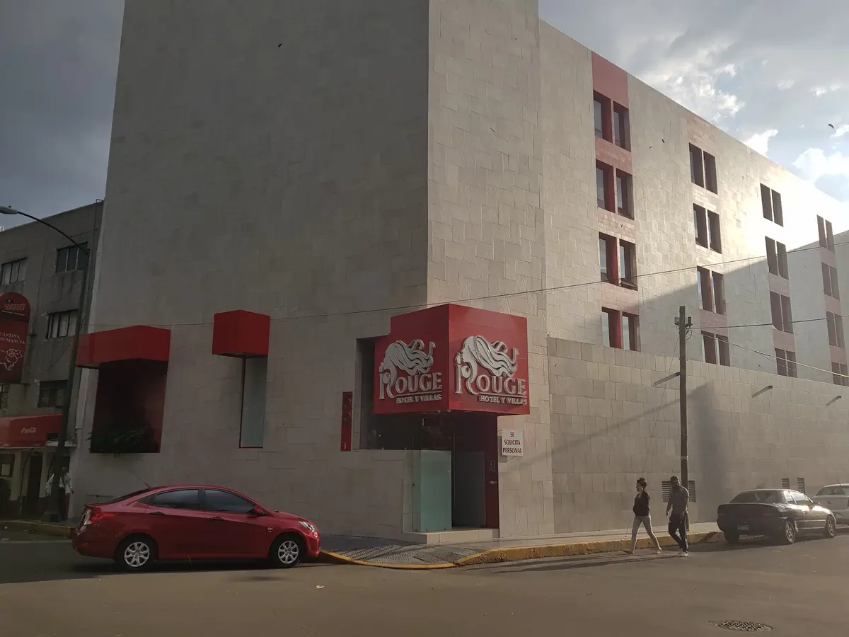 Hotel Rouge
