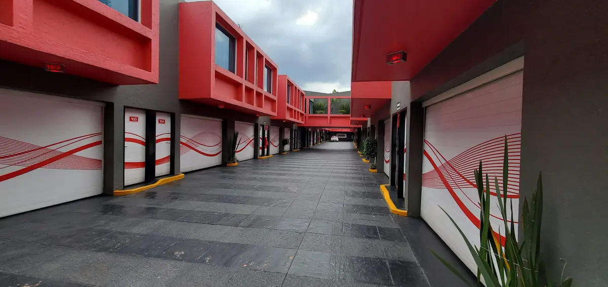 Eurosuites Motel