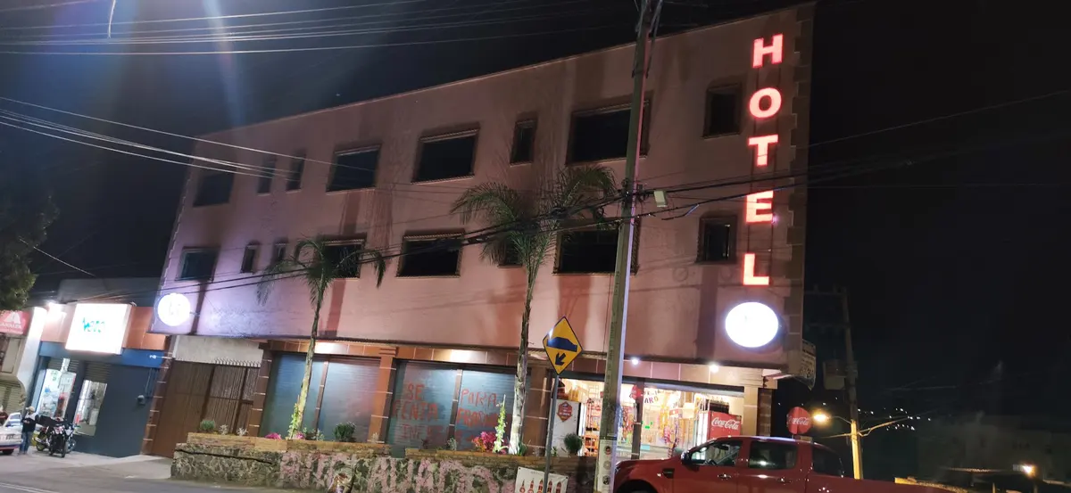 Hotel M