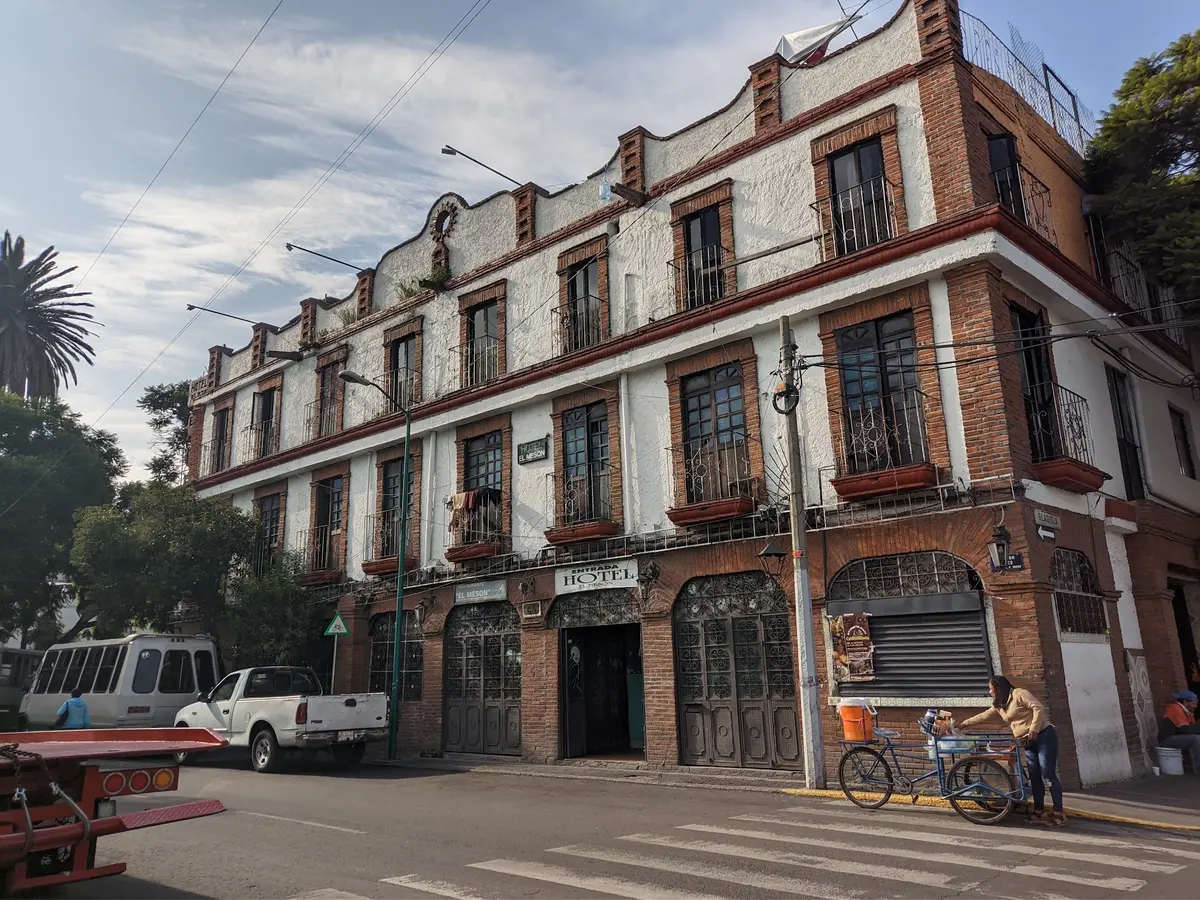 Hotel El Meson