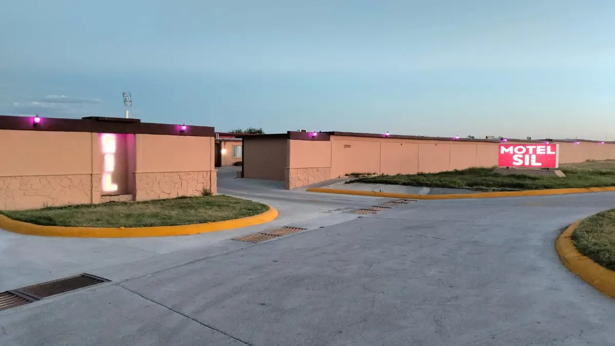 MOTEL SIL PIEDRAS NEGRAS