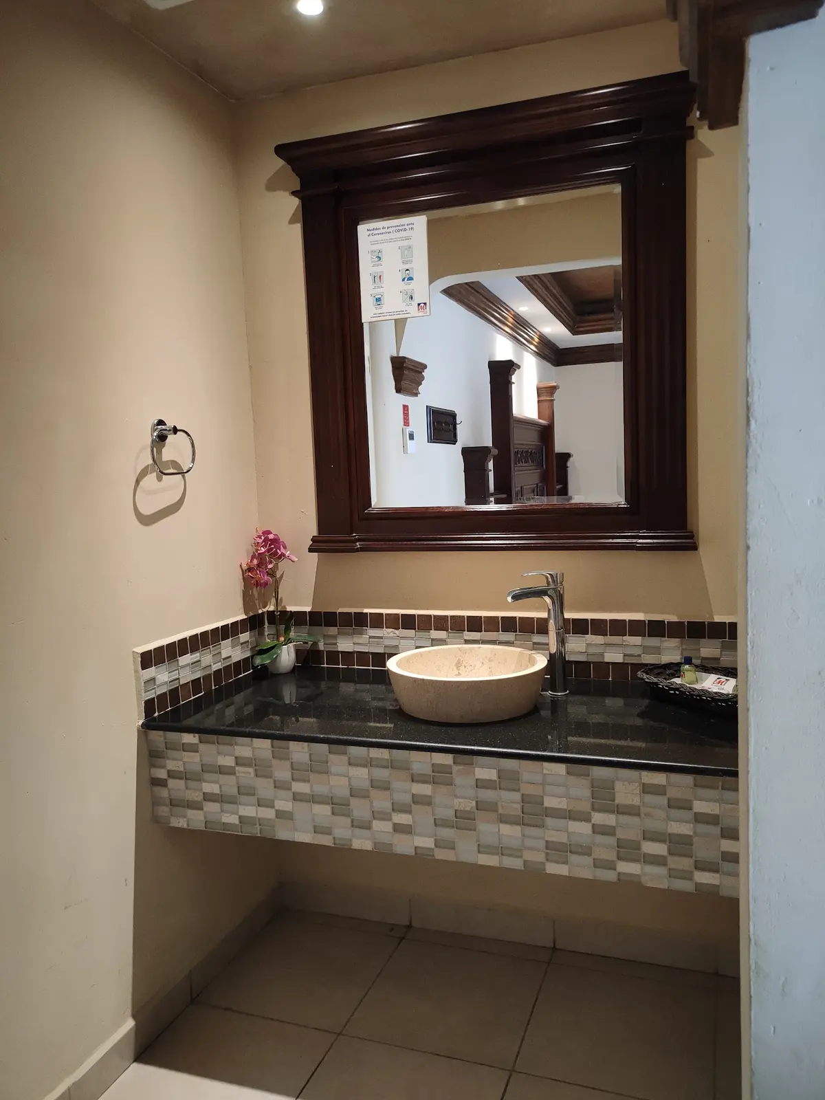 Motel Marbella Suites — foto 3 de 3