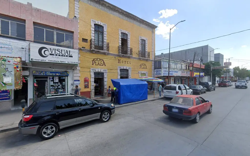 Hotel Plaza Colonial