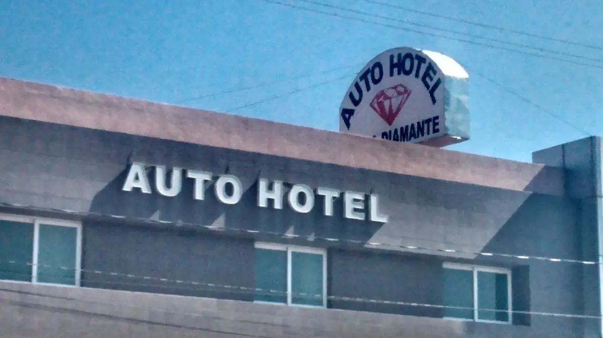 Auto Hotel Plaza Diamante — foto 6 de 7