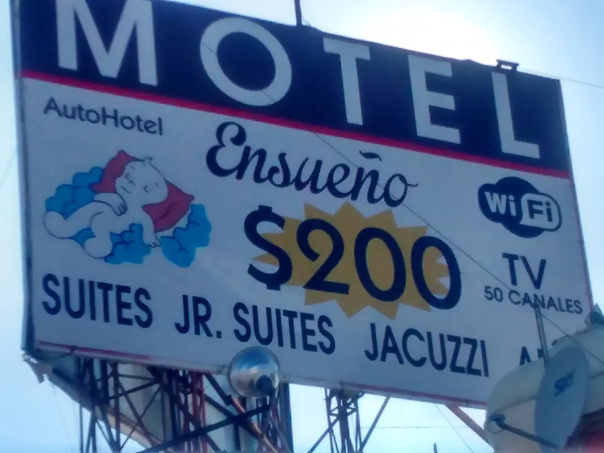 AutoHotel Ensueño — foto 2 de 5