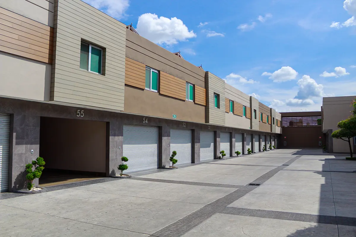 Life Motel Boutique