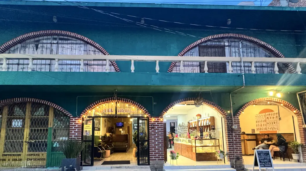 Hotel Los Arcos