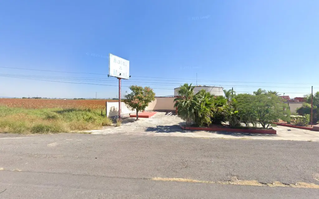 Motel "EL REFUGIO"