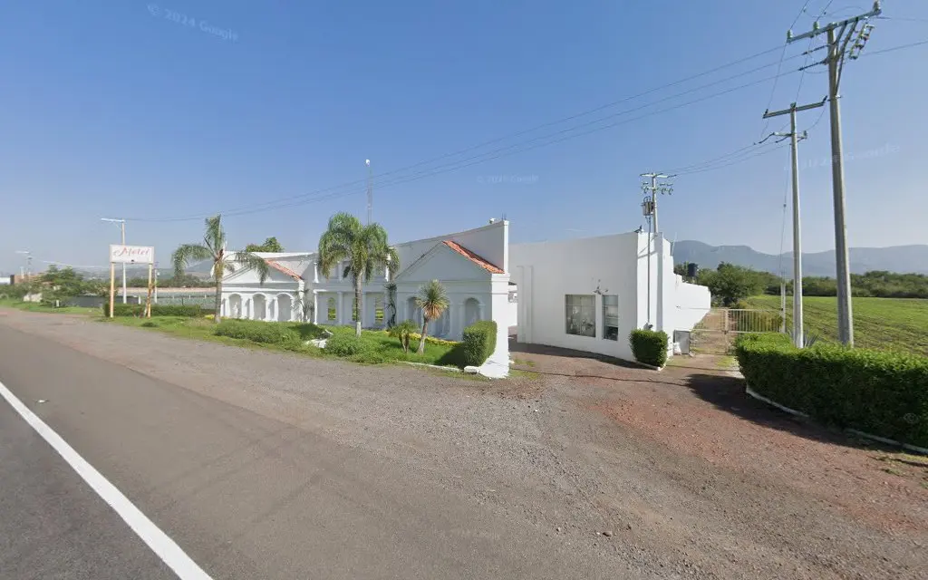 MOTEL LUXURI