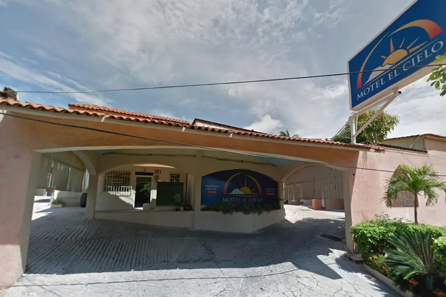 Motel El CIELO