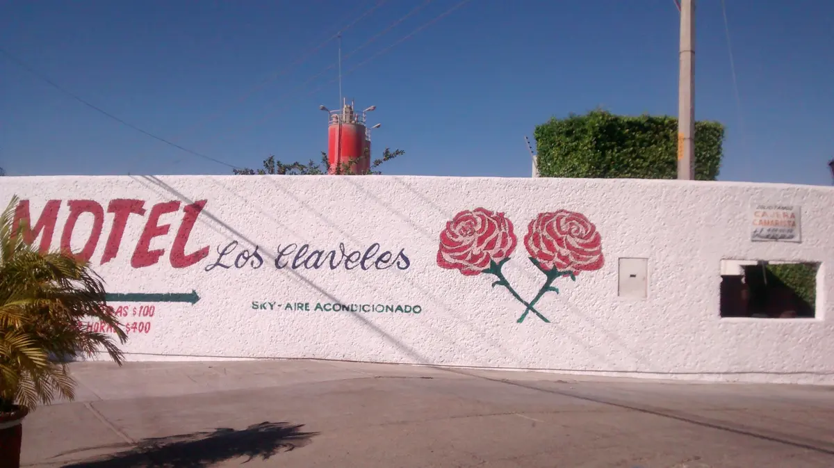 Motel Los Claveles