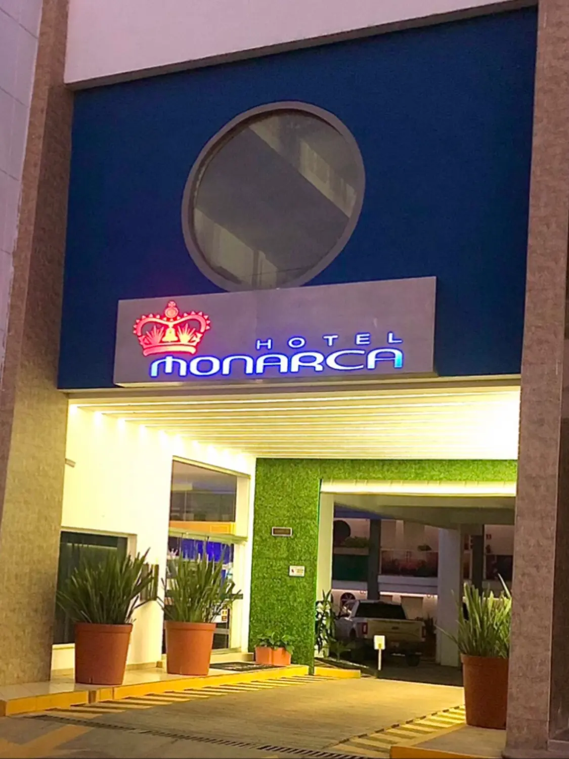 Hotel Monarca