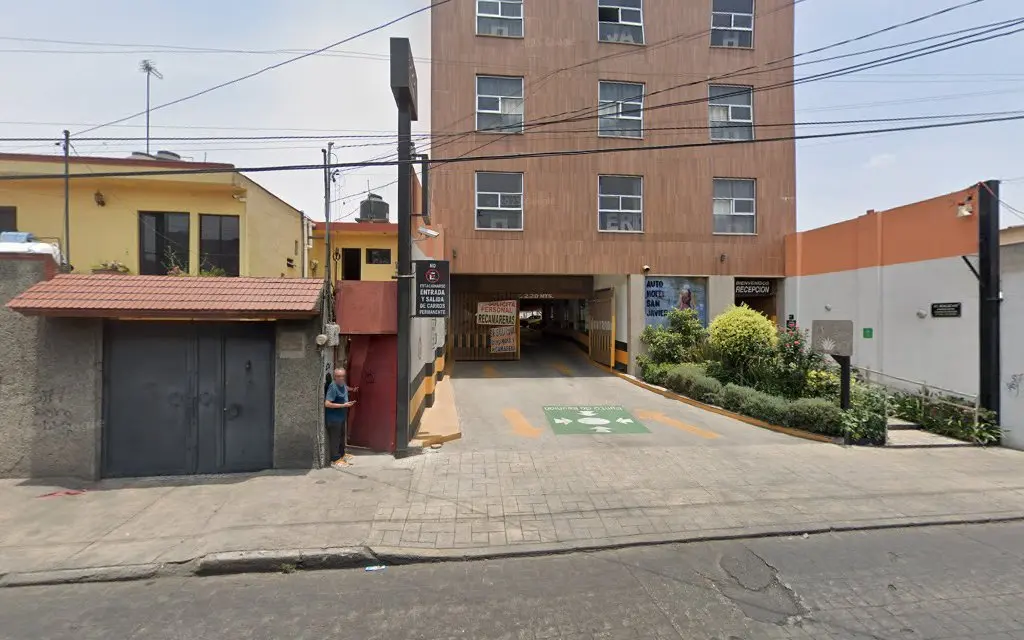 Auto hotel San Javier