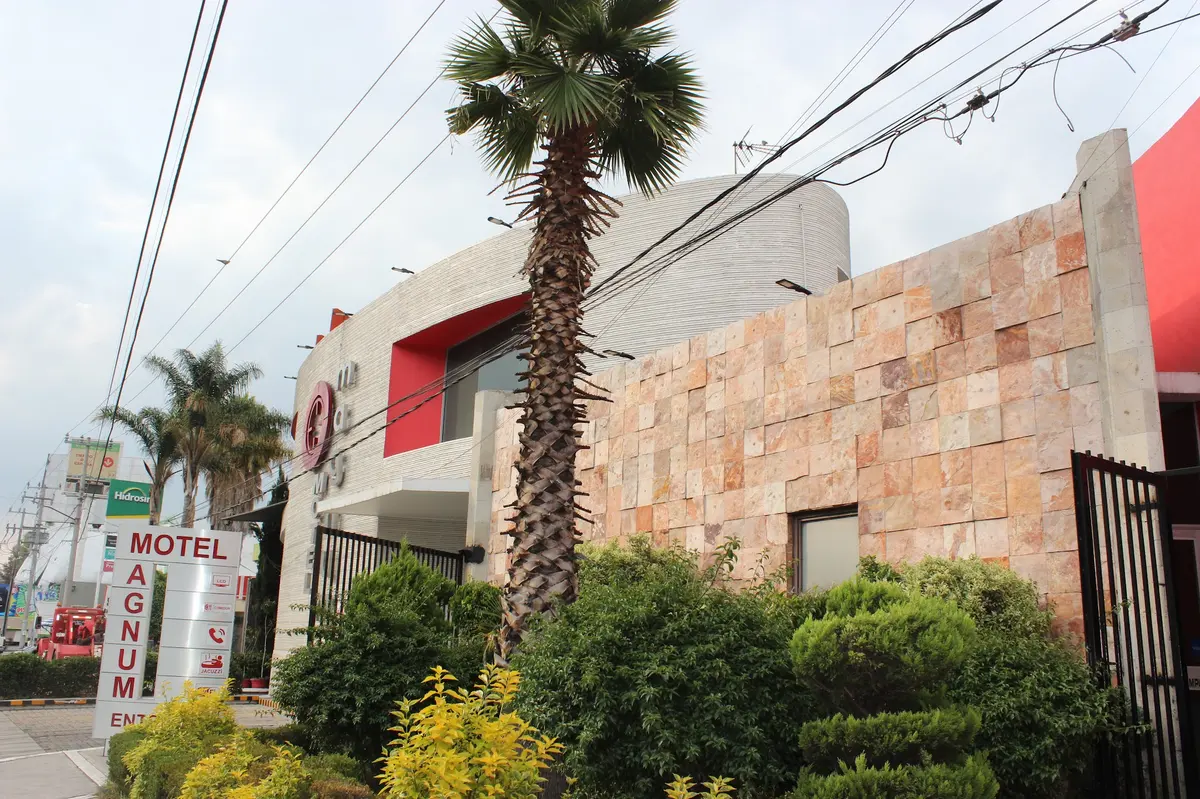 Motel Magnum