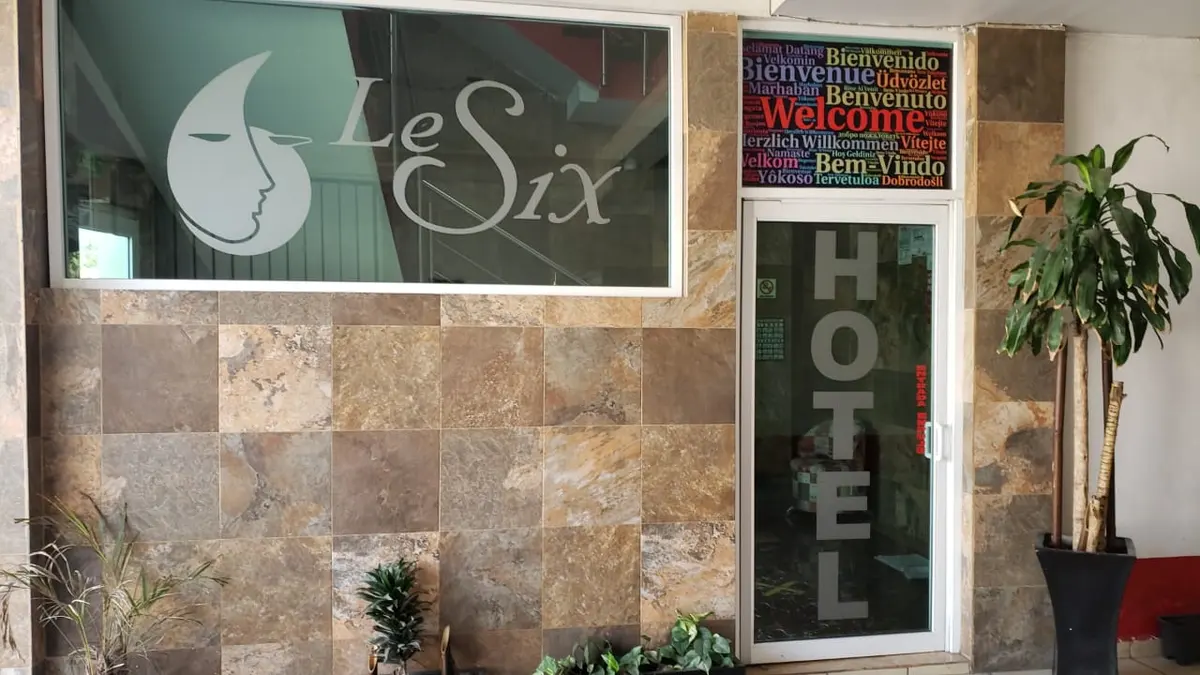 Hotel Le Six
