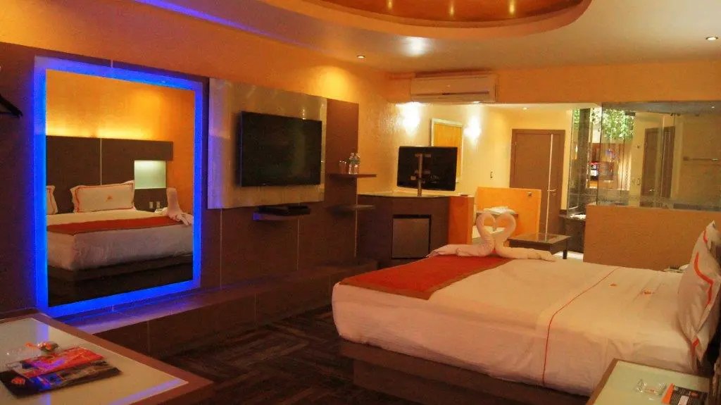MOTEL VILLA DEL PARQUE