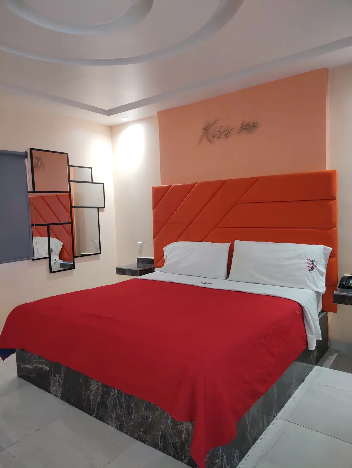 Motel Tentacion — foto 2 de 3