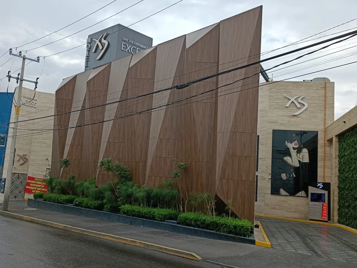 Motel XS