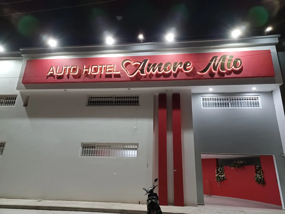 Auto Hotel Amore Mio