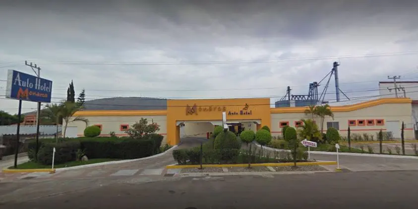 Auto Hotel Monarca