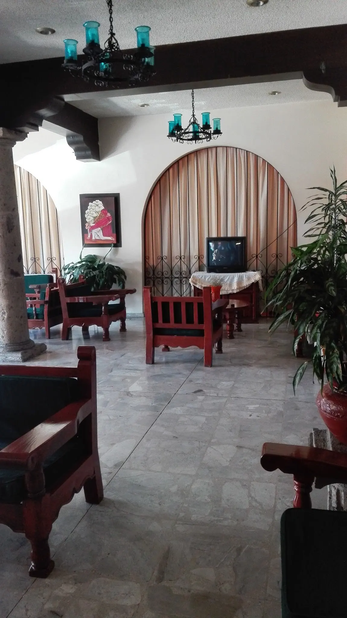 HOTEL SAN CARLOS DE ZACAPU — foto 3 de 3