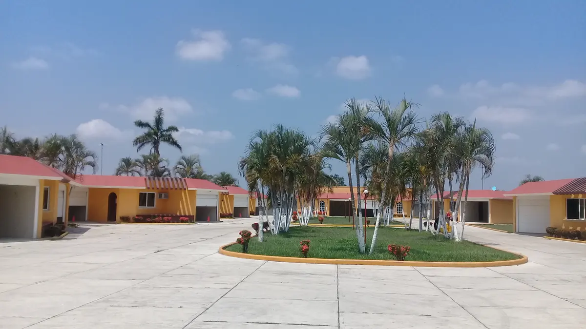 Auto Hotel El Encanto