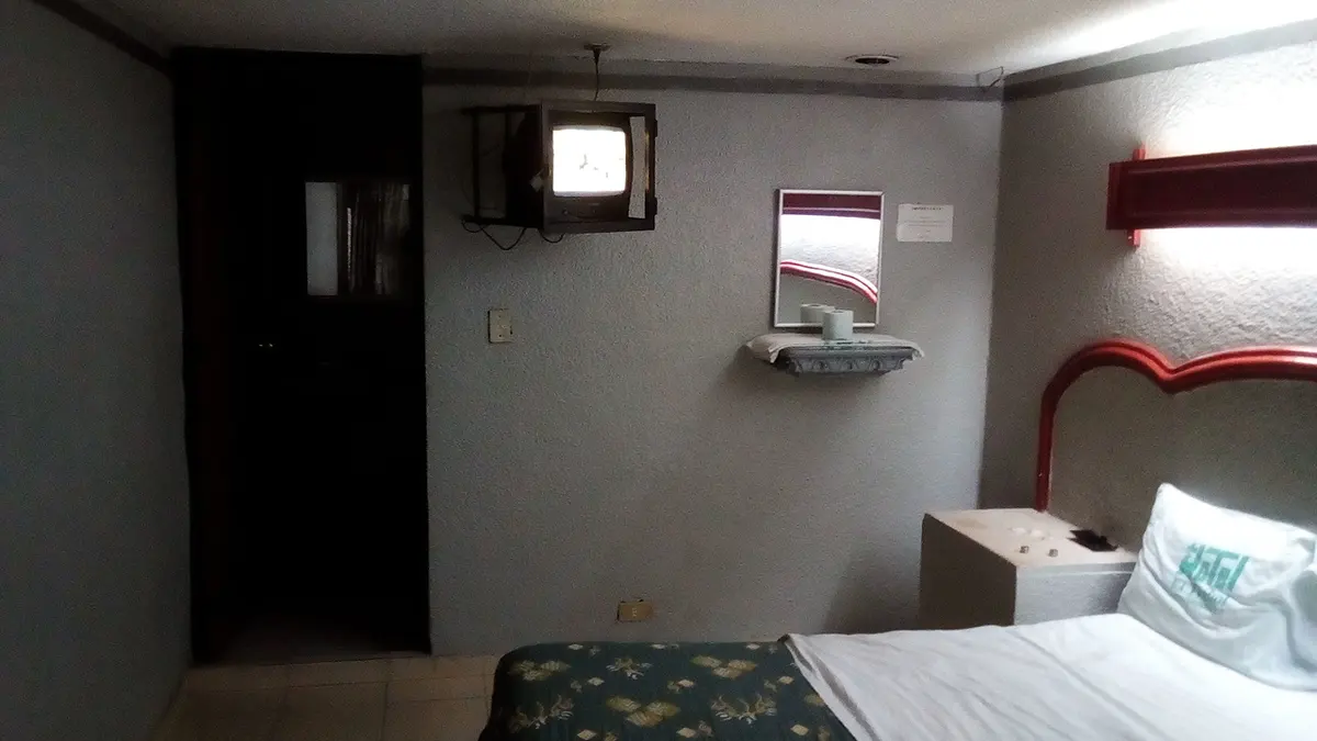 MOTEL EL TREBOL — foto 5 de 6