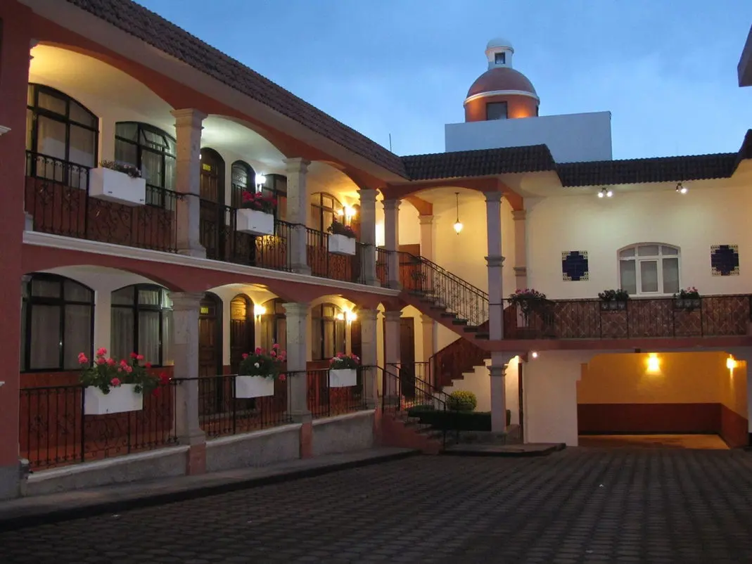 HOTEL COLONIAL — foto 3 de 4