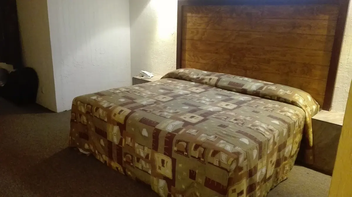 Motel Monte Real