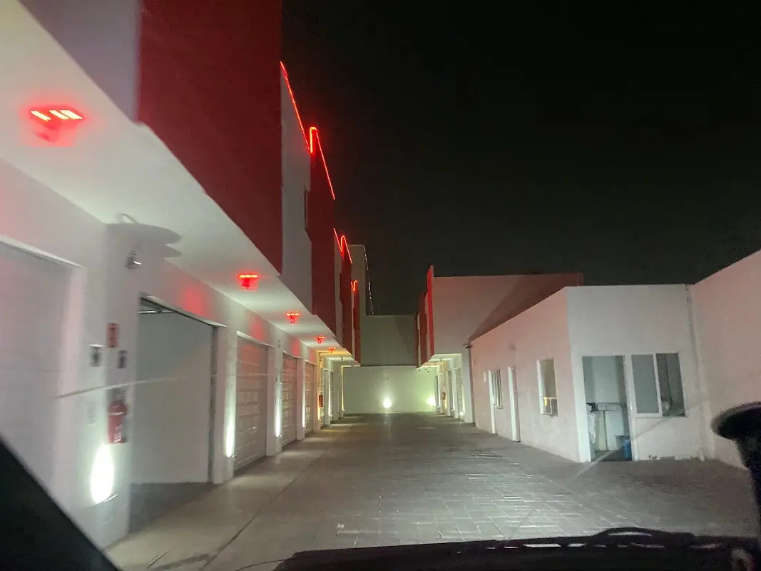 Qmotel — foto 2 de 2