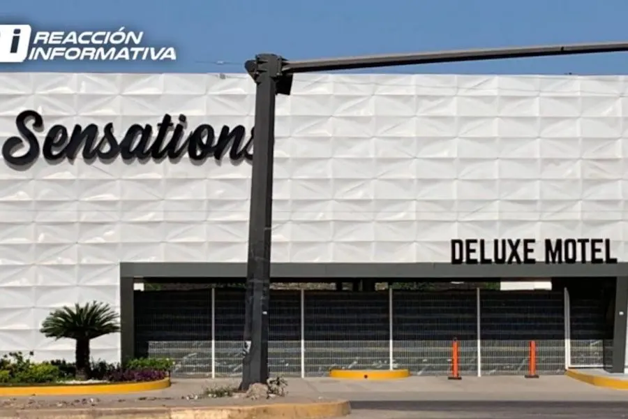 Sensations Deluxe Motel