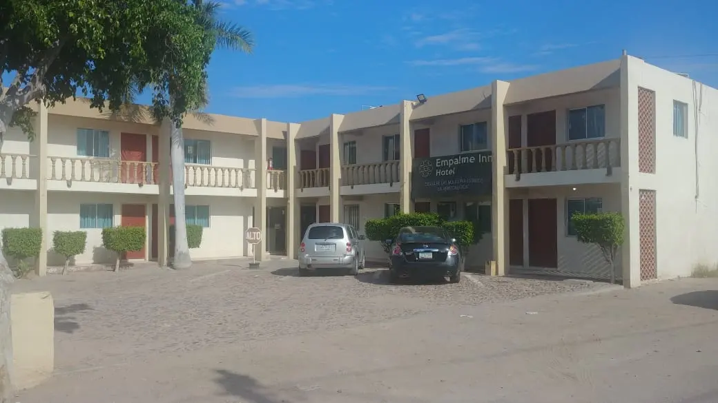 Hotel Empalme Inn