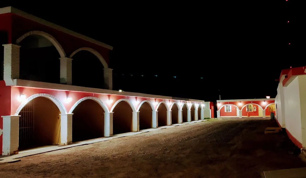 Hotel Los Arcos