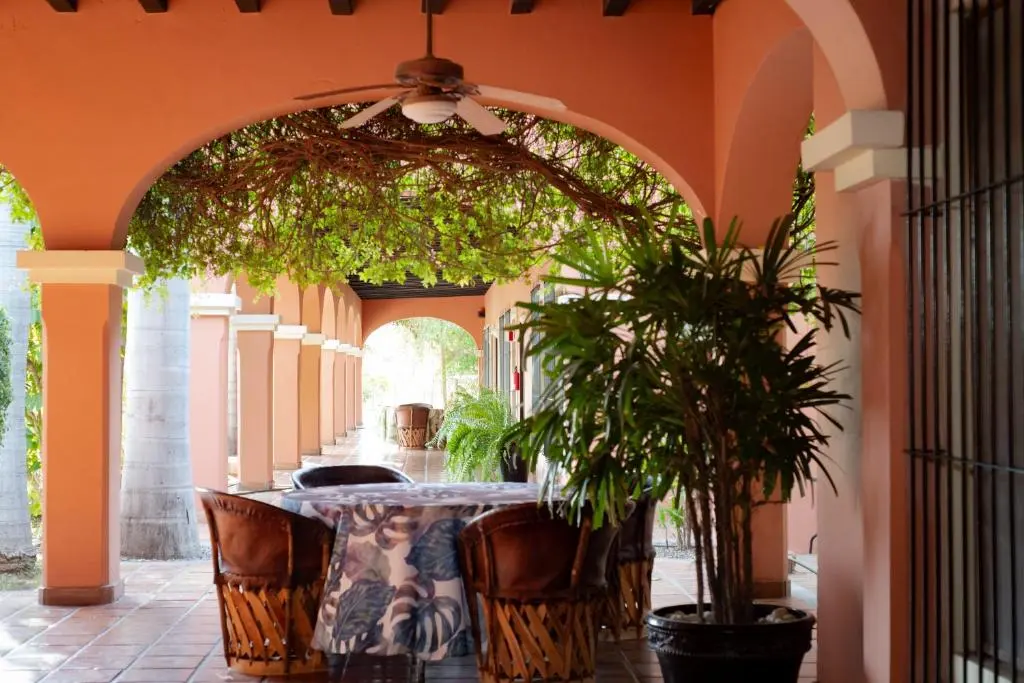 Hotel Hacienda Cazadores