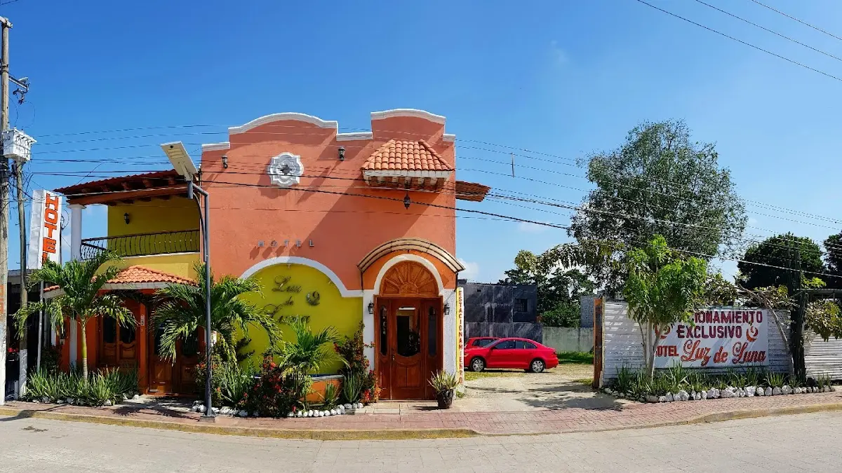 Hotel Luz de Luna — foto 2 de 2