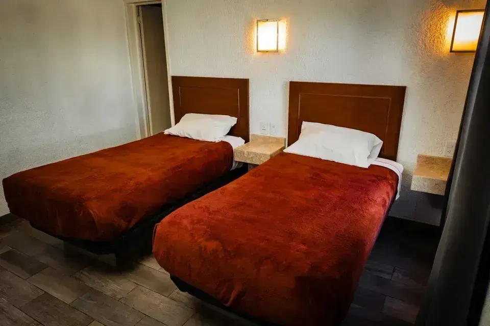 Hotel Azucena — foto 2 de 3
