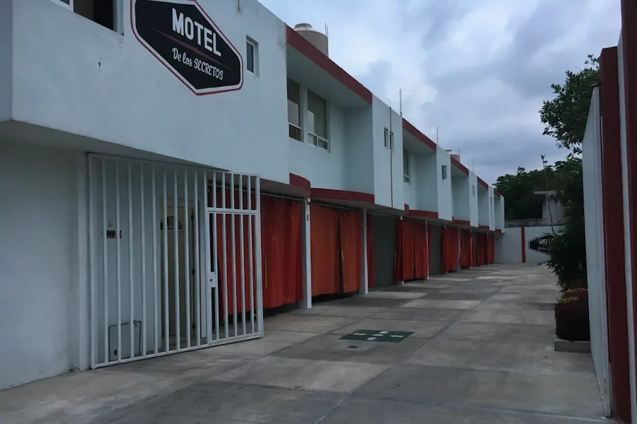 Motel De los Secretos