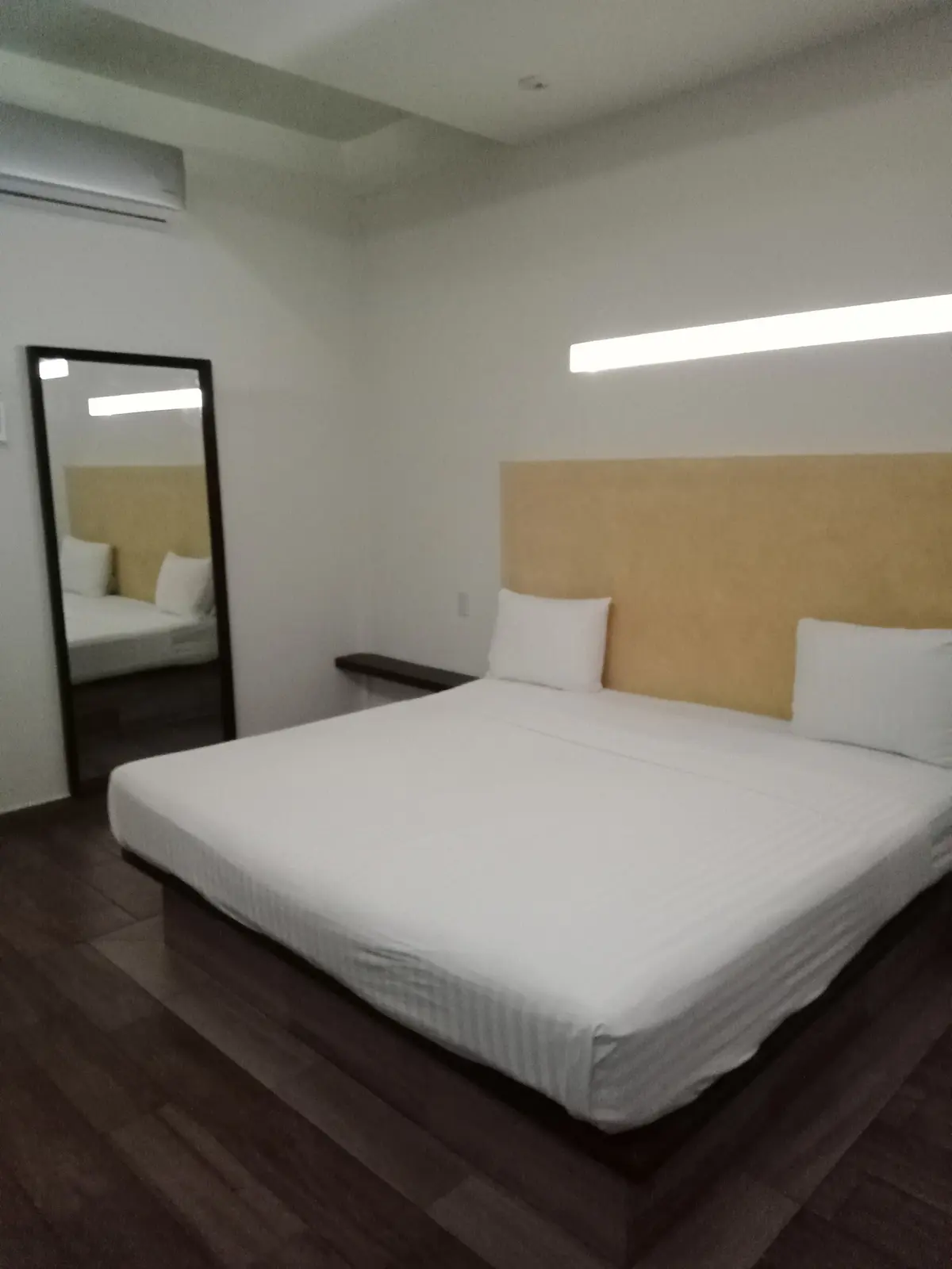 MOTEL SUITES — foto 2 de 6