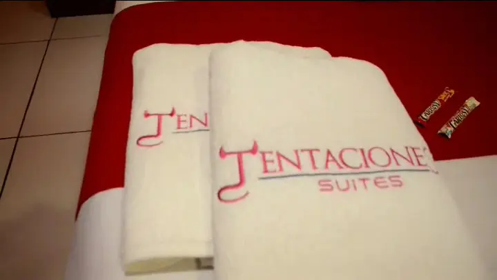 Auto Hotel tentaciones suites — foto 2 de 3