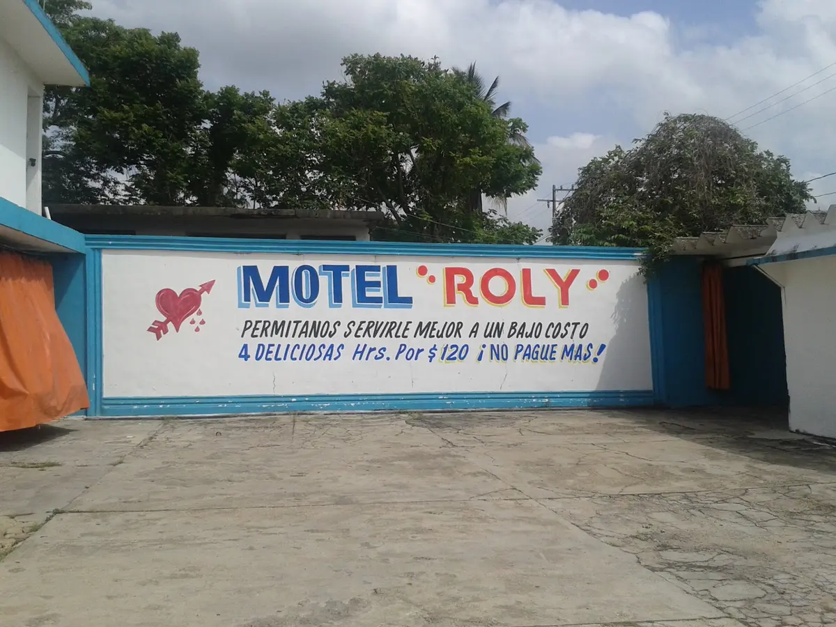 Motel "Roly"
