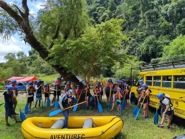 Aventurec - Descenso en Río Filobobos - Rafting, Kayak, Tirolesa, Caminatas, Rapidos, Hotel Ecológico.